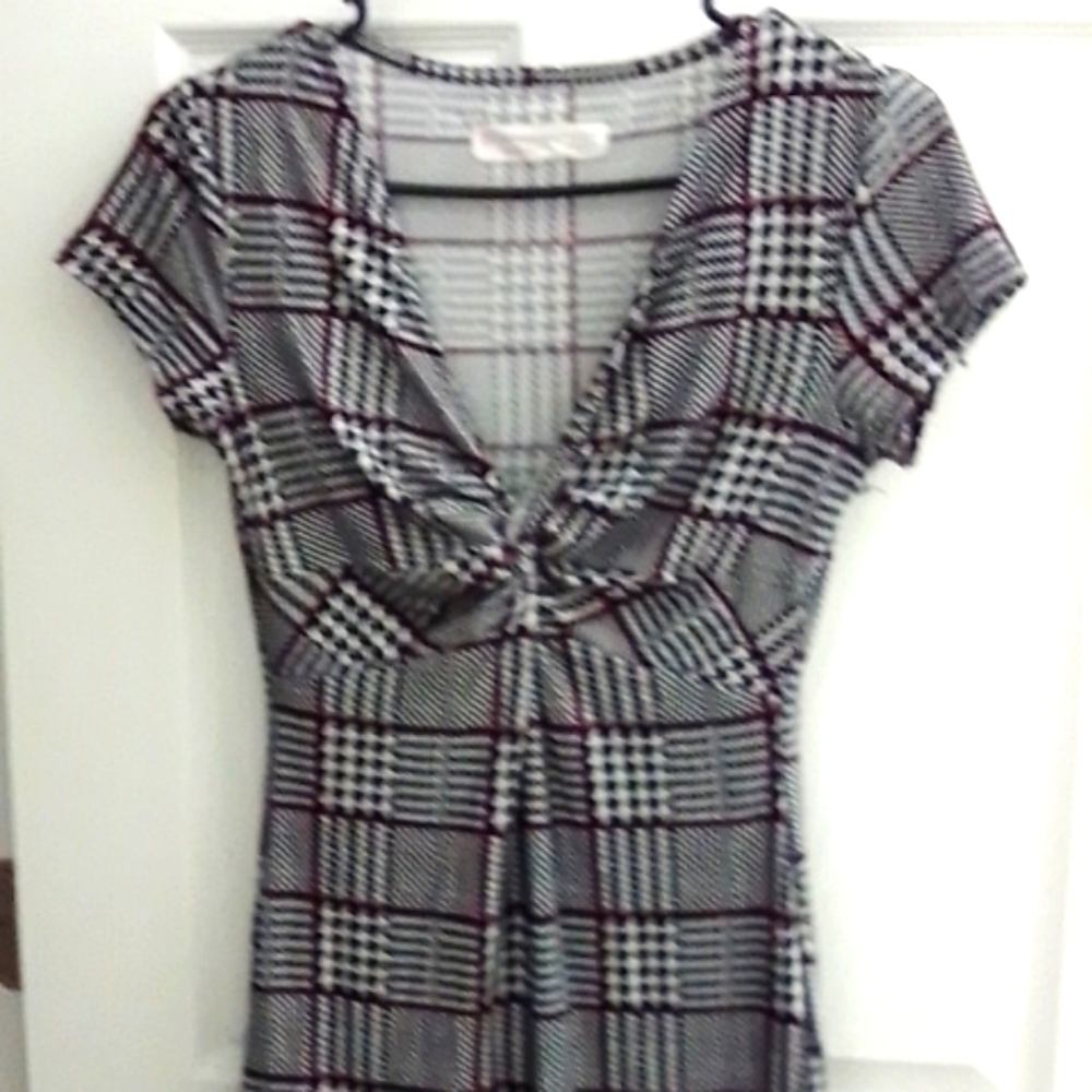 No boundaries long knot front dress
